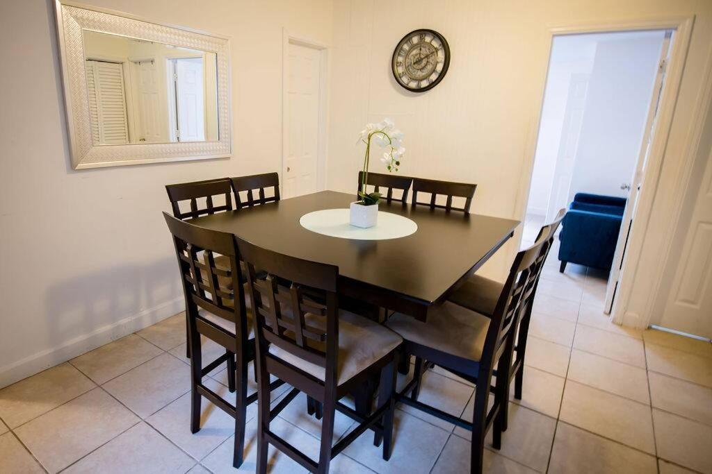 3 Bedroom Miami Home 15 Minutes To The Beach Eksteriør billede