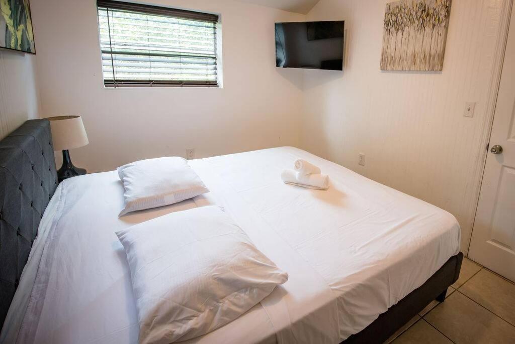 3 Bedroom Miami Home 15 Minutes To The Beach Eksteriør billede