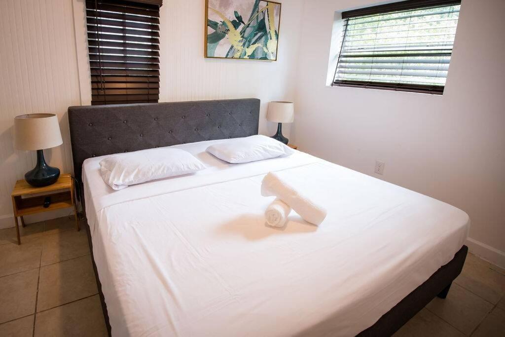 3 Bedroom Miami Home 15 Minutes To The Beach Eksteriør billede